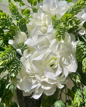 Load image into Gallery viewer, White Hydrangea and Succulents Wreath
