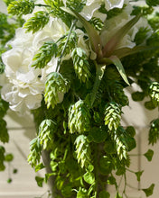 Load image into Gallery viewer, White Hydrangea and Succulents Wreath
